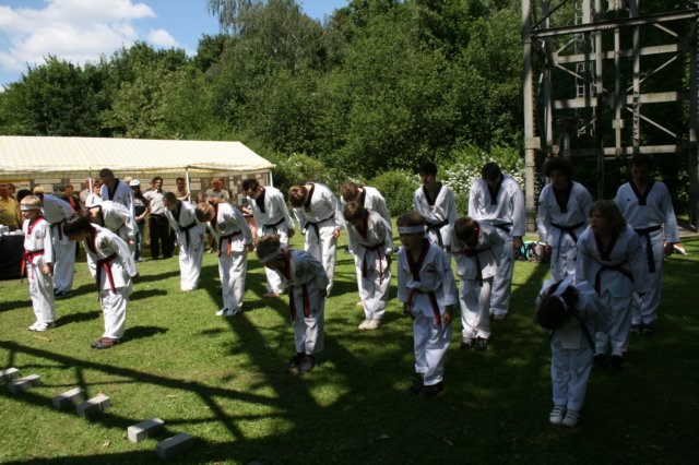 vorfuehrung3005200945.jpg