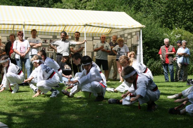 vorfuehrung300520096.jpg